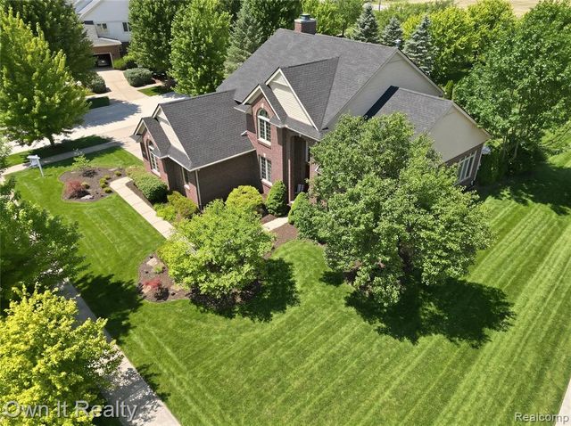 48280 Gladstone Road, Canton, MI 48188