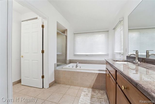 48280 Gladstone Road, Canton, MI 48188