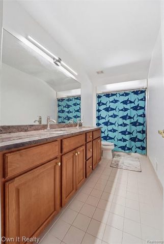 48280 Gladstone Road, Canton, MI 48188
