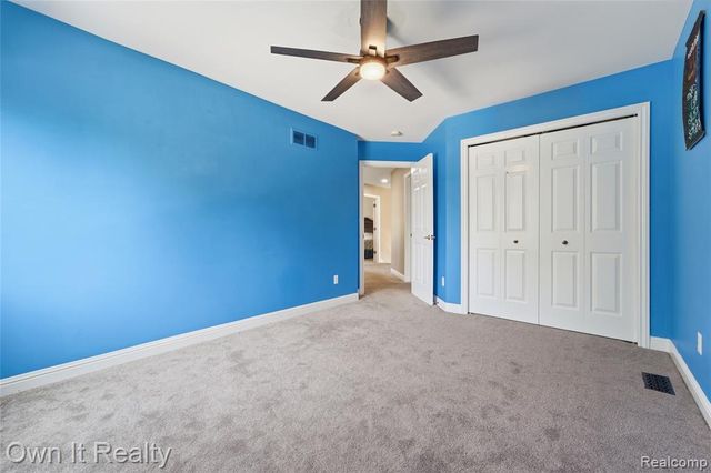 48280 Gladstone Road, Canton, MI 48188