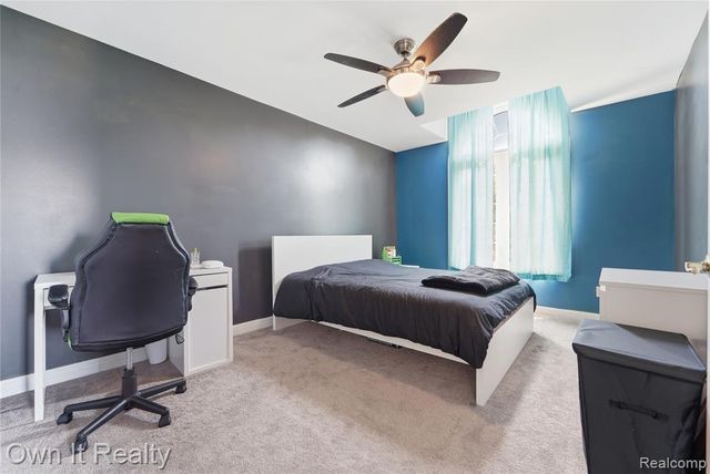 48280 Gladstone Road, Canton, MI 48188