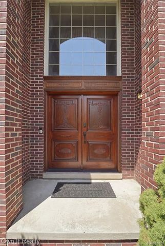 48280 Gladstone Road, Canton, MI 48188