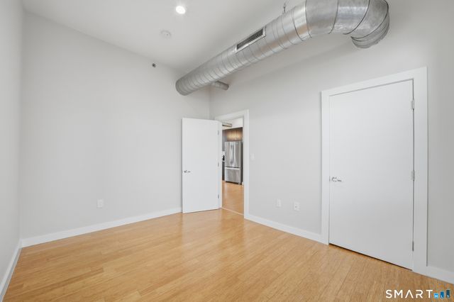 881 Lafayette Boulevard 5H, Bridgeport, CT 06604