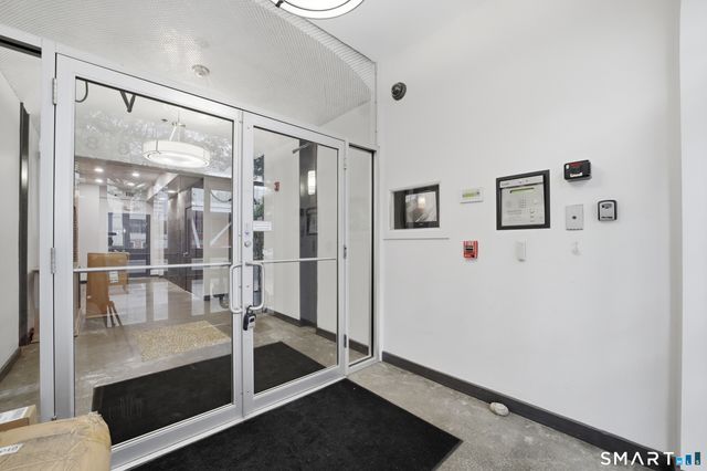 881 Lafayette Boulevard 5H, Bridgeport, CT 06604