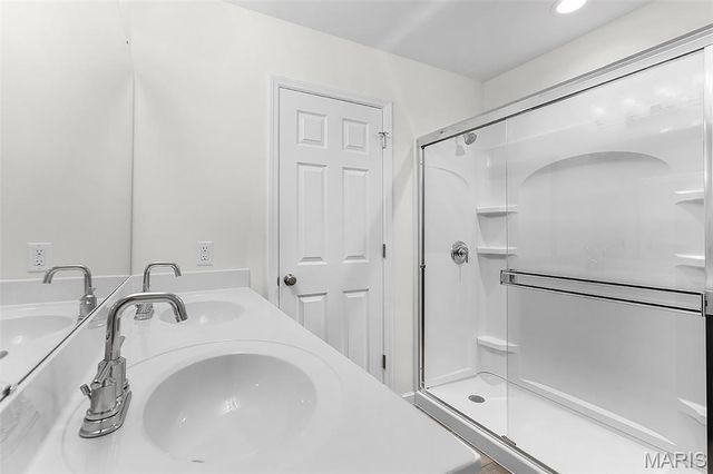 16008 Cinderella Court, Ellisville, MO 63021