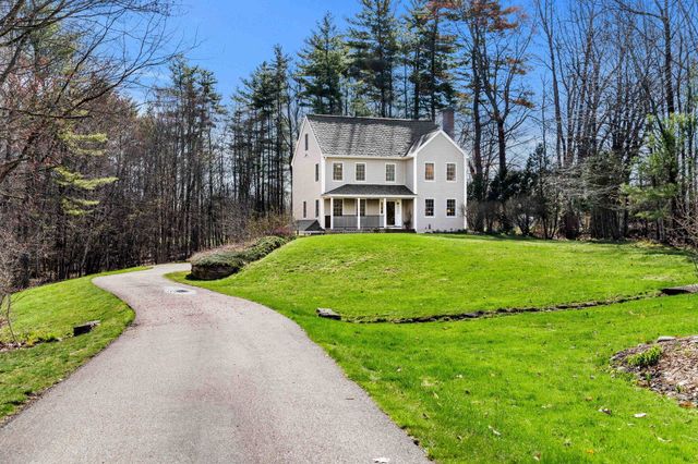 7 Lindon Drive, Brentwood, NH 03833