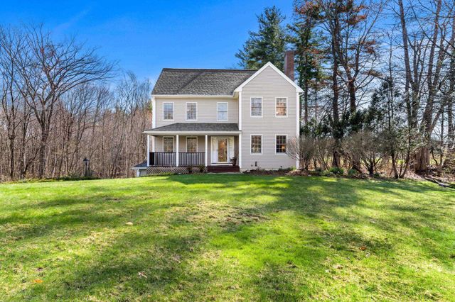 7 Lindon Drive, Brentwood, NH 03833
