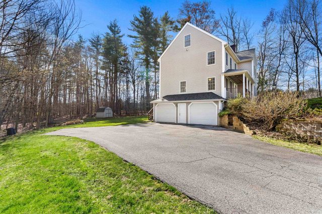 7 Lindon Drive, Brentwood, NH 03833