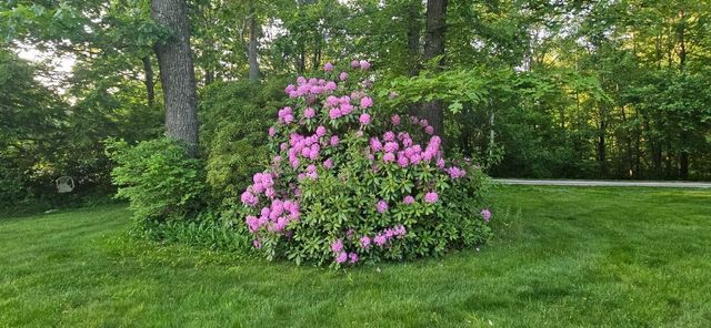 7 Lindon Drive, Brentwood, NH 03833