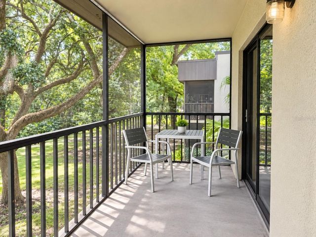 11723 RAINTREE VILLAGE BOULEVARD D, Temple Terrace, FL 33617