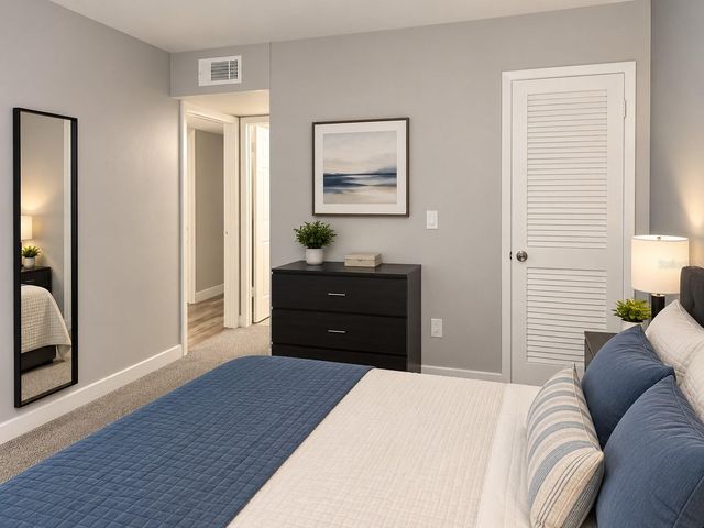 11723 RAINTREE VILLAGE BOULEVARD D, Temple Terrace, FL 33617