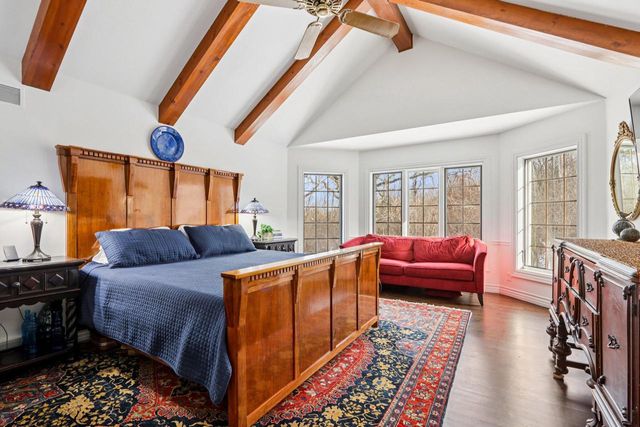 14820 Clare-Bridge LANE, Brookfield, WI 53005