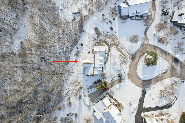 14820 Clare-Bridge LANE, Brookfield, WI 53005