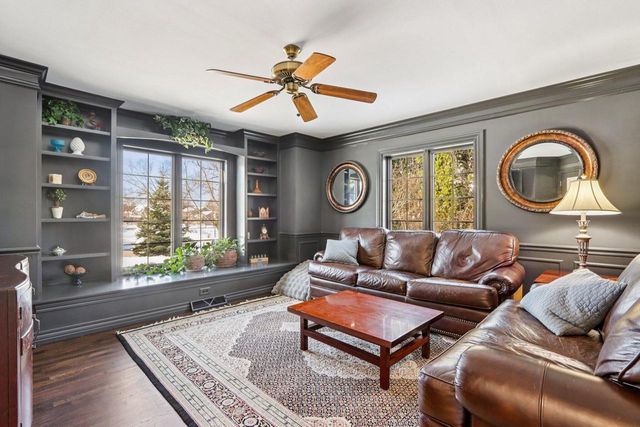 14820 Clare-Bridge LANE, Brookfield, WI 53005