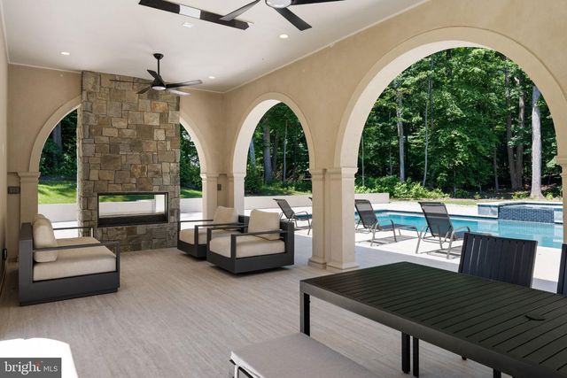 7112 NATELLI WOODS LN, Bethesda, MD 20817