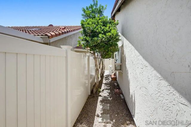 17539 Cumana Terrace, San Diego, CA 92128