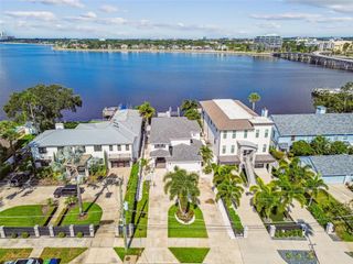 24 ADALIA AVENUE, Tampa, FL 33606