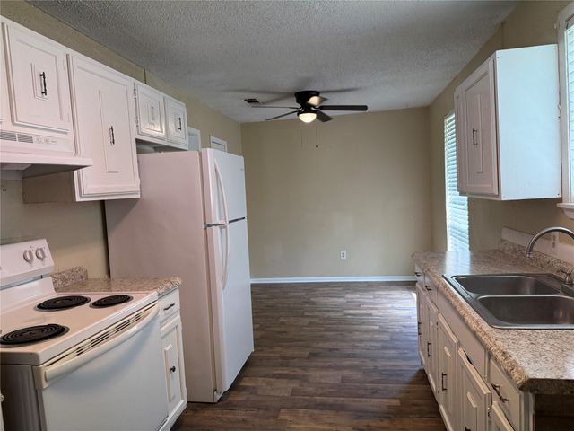 2536 Northside Drive, Bossier City, LA 71111