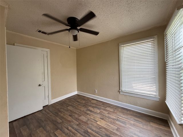 2536 Northside Drive, Bossier City, LA 71111