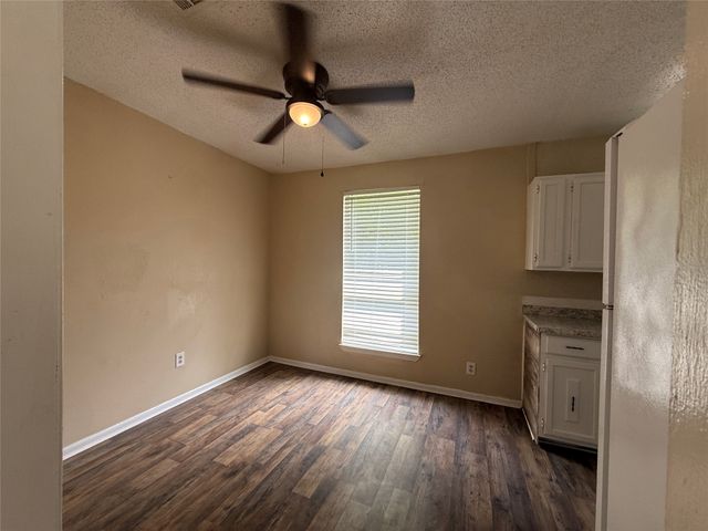 2536 Northside Drive, Bossier City, LA 71111