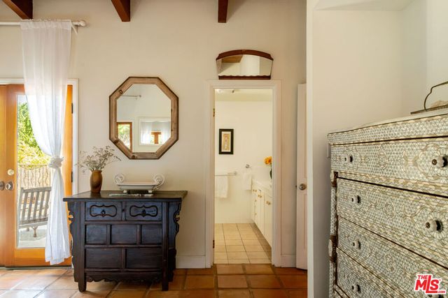 21316 Encina Road, Topanga, CA 90290