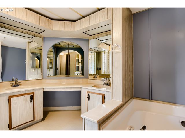 17144 Sw ELDORADO Dr, Tigard, OR 97224