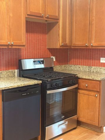 6834 S Dorchester Avenue 2, Chicago, IL 60637