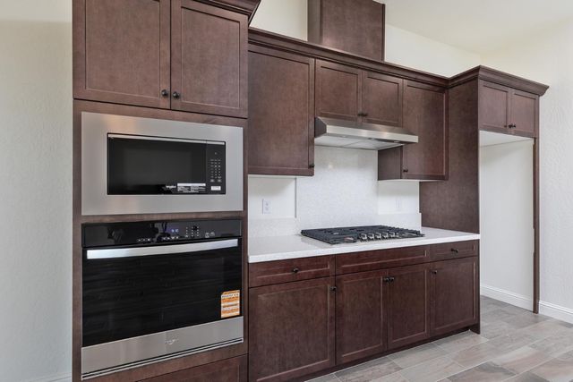 3091 19th Avenue, Kingsburg, CA 93631