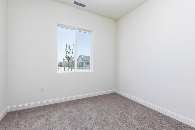 3091 19th Avenue, Kingsburg, CA 93631