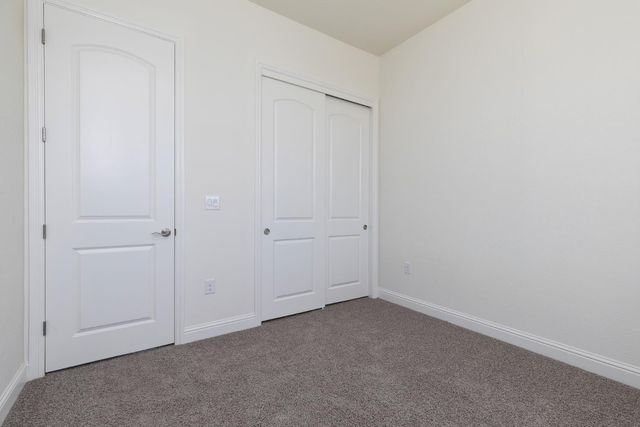 3091 19th Avenue, Kingsburg, CA 93631