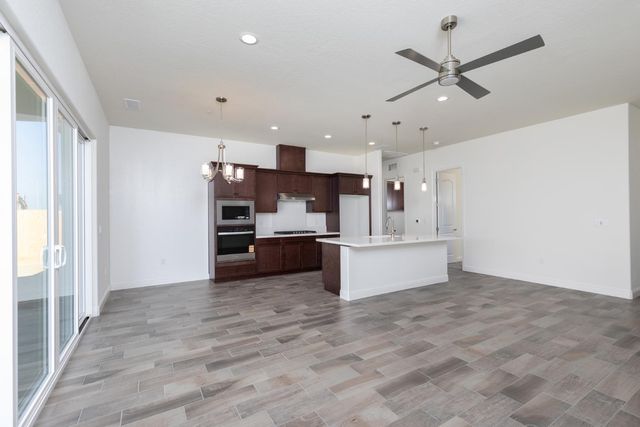 3091 19th Avenue, Kingsburg, CA 93631