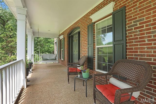 4305 Green Briar Court, Washington, MO 63090