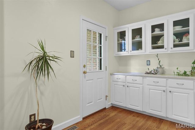 4305 Green Briar Court, Washington, MO 63090