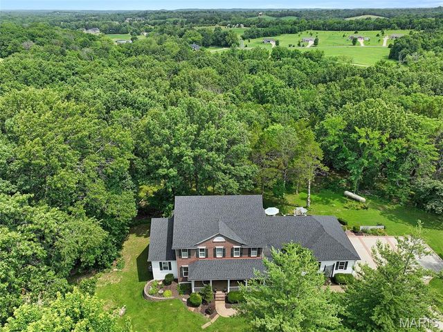 4305 Green Briar Court, Washington, MO 63090