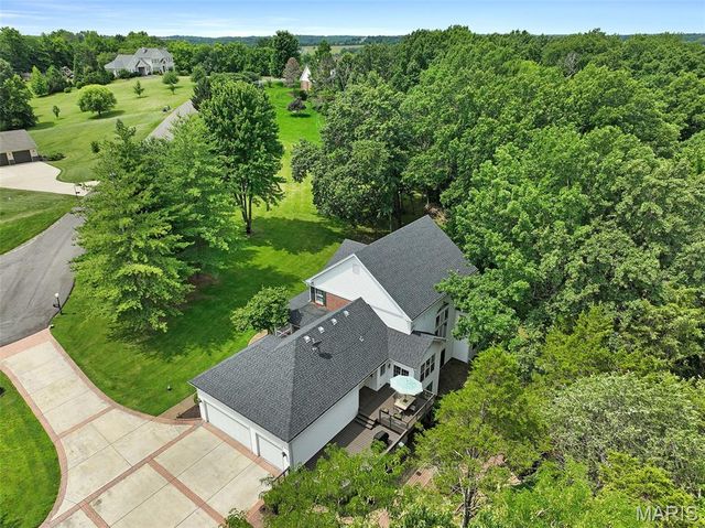 4305 Green Briar Court, Washington, MO 63090