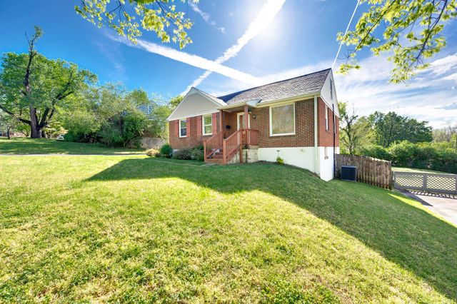 1918 Moran Ave, Nashville, TN 37216