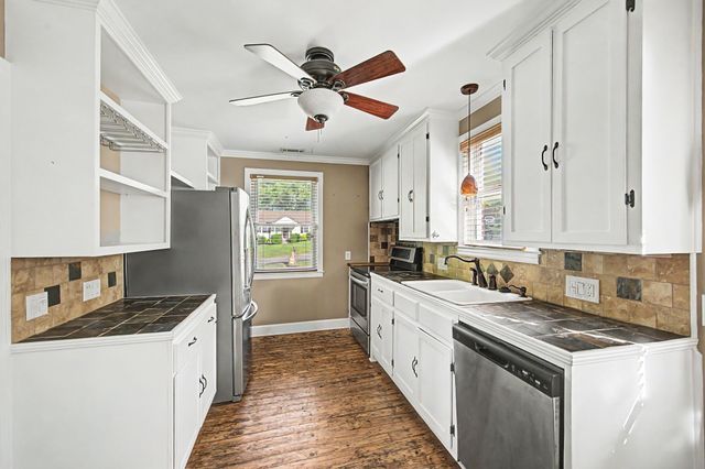 1918 Moran Ave, Nashville, TN 37216