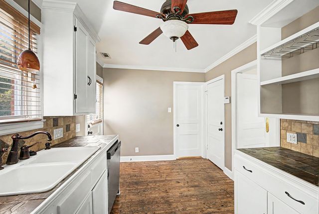 1918 Moran Ave, Nashville, TN 37216