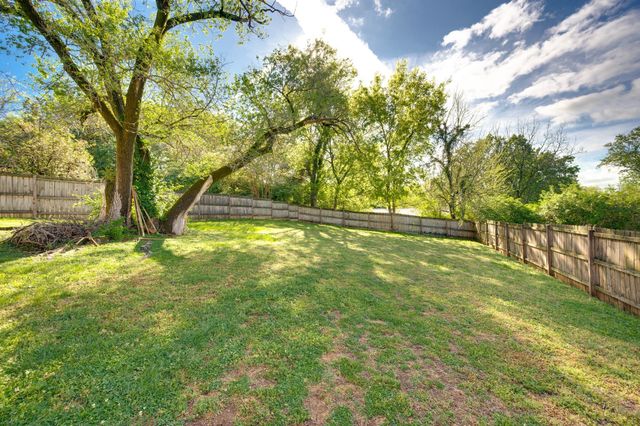 1918 Moran Ave, Nashville, TN 37216