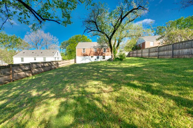 1918 Moran Ave, Nashville, TN 37216