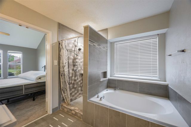 4120 Durbin Drive, The Colony, TX 75056