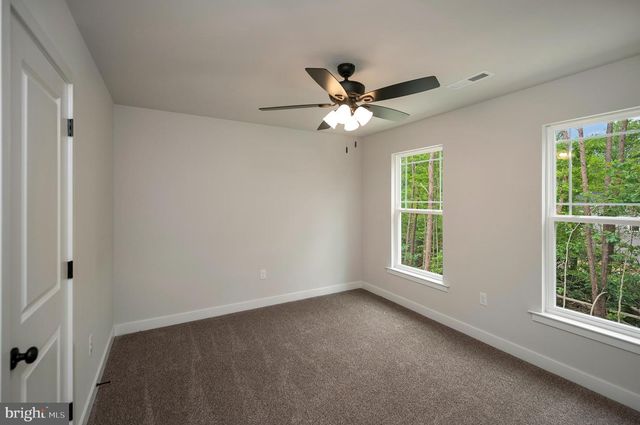 9375 HOMESTEAD PL, King George, VA 22485