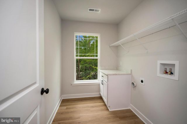 9375 HOMESTEAD PL, King George, VA 22485