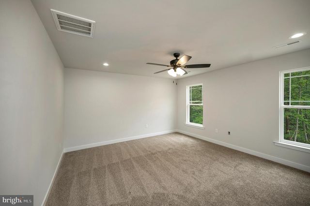 9375 HOMESTEAD PL, King George, VA 22485