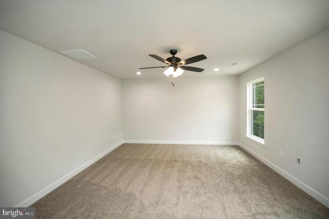 9375 HOMESTEAD PL, King George, VA 22485