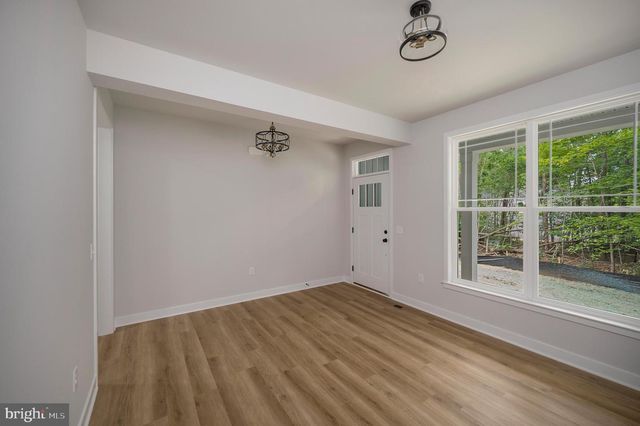 9375 HOMESTEAD PL, King George, VA 22485