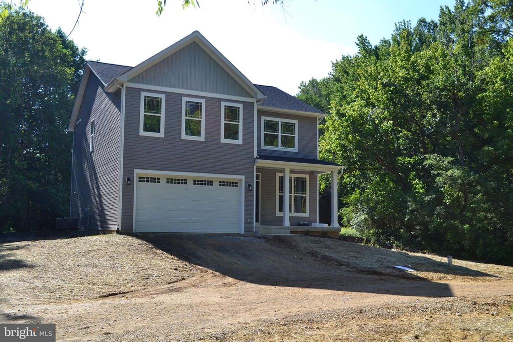 9375 HOMESTEAD PL, King George, VA 22485