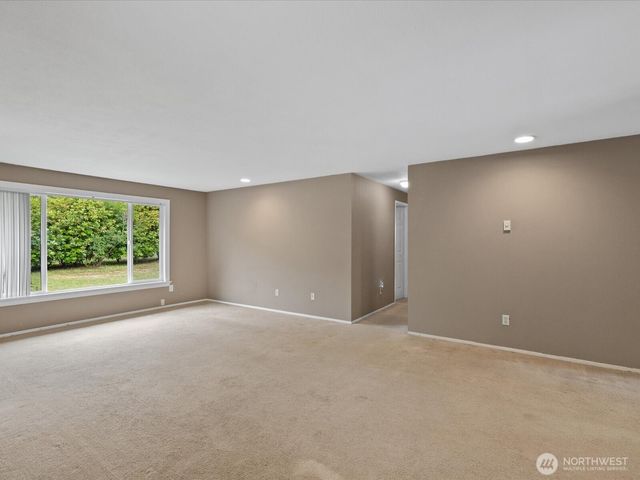 11905 2nd Drive SE, Everett, WA 98208