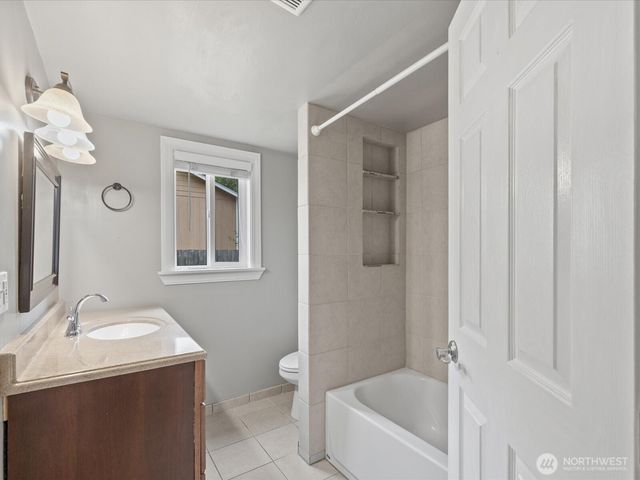 11905 2nd Drive SE, Everett, WA 98208