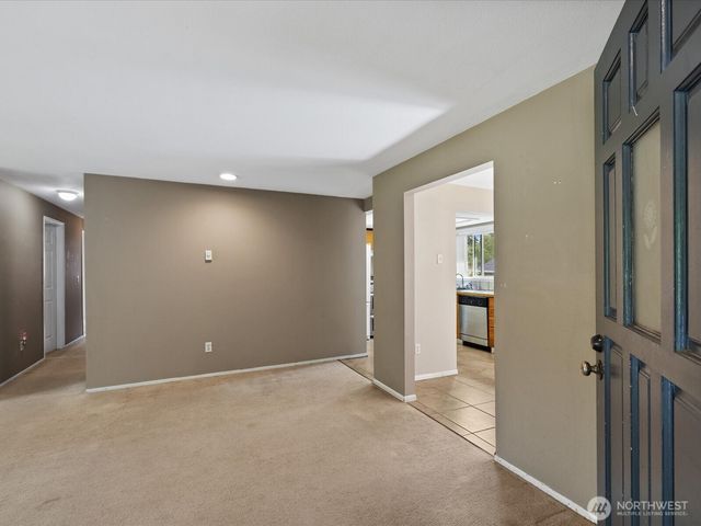 11905 2nd Drive SE, Everett, WA 98208